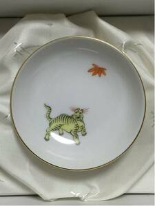 《送料無料》 マイセン 小皿 黄老虎 2007年 箱付き 虎絵皿 ※未使用※ Meissen plate 德國 麥森 老虎小盤子