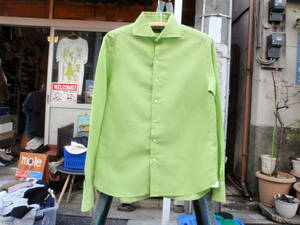 2回使用のみ！MINORANZA（ミノランザ）　麻を使った黄緑色な長袖ドレスシャツ　サイズ48