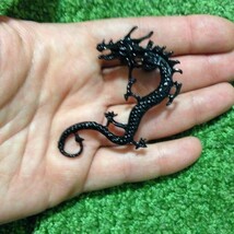 ☆ 片耳用 ドラゴン 龍 イヤー カフ フェイク ★ ジュエリー クリップ 耳に挟む ピアス イヤリング メンズ アクセサリー 黒 z1_画像9