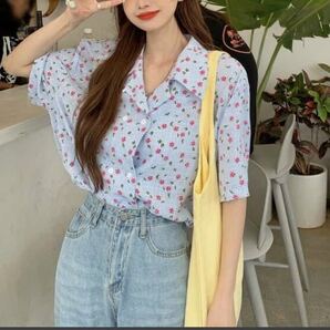 JS FASHION 小花柄ブラウス ブルー