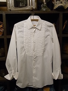 MADE IN ITARY PRADA PIN TACK DRESS SHIRT SIZE 14 1/2 Italy made Prada pin tuck dress shirt tuxedo cuffs 