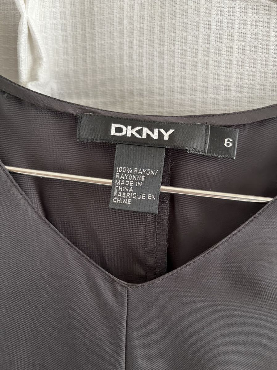 DKNY 羊革 レザーパンツ-