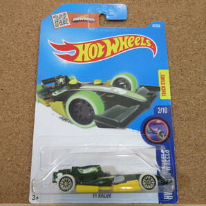 Hot Wheels F1 Racer HW Glow Wheels 2/10 F1レーサー フレイザーキャンベル V8エンジン オープンホイールレーサー 蓄光ホイールの画像2