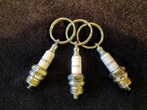 ●HOTROD CHAMPION Mini Spark Plug キーチェーン カスタム ホットロッド ●_画像1