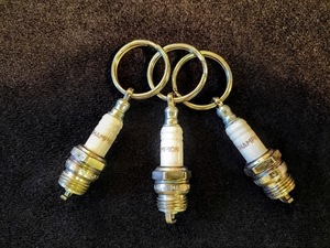 ●HOTROD CHAMPION Mini Spark Plug キーチェーン カスタム ホットロッド ●