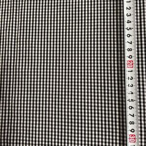 ●☆先染めチェック 100×110cm ラスト ハギレ ギンガム チェック 裏地 裏布 エプロン ワンコイン対象 ハンドメイド 生地 tk500+ R40328-24