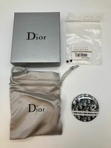 Dior トロッター柄　缶バッジ　ブローチ　 クリスチャンディオール ディオール