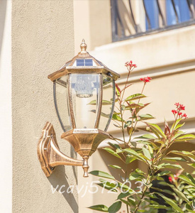 ◆高品質◆ソーラーライト LED 2色転換 ウォールライト 防水ガーデンライト 別荘街灯 照明 屋外用 庭 