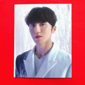 SF9ese crucian in LIVE FANTASY IMPERFECT #3 OFFICIAL MD HOLOGRAM POSTCARD SCRAP BOOK attached postcard tea niCHANI prompt decision 