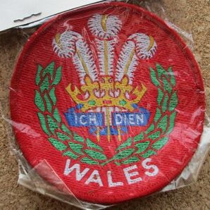 80s ウェールズWalesビンテージ フェルト ワッペン/グレートブリテン北アイルランド連合王国イギリス王冠アイリッシュ紋章エンブレムの画像2