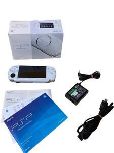 ソニー SONY PSP-3000本体 ホワイト 箱、ACアダプタ、バッテリー、説明書