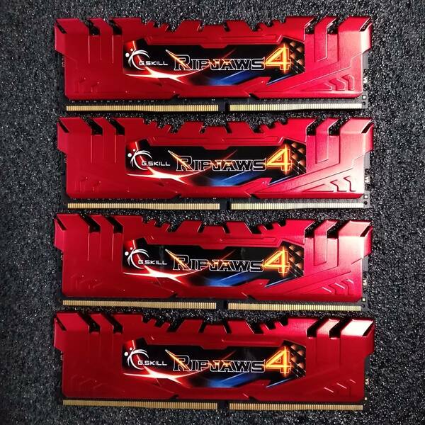 【中古】DDR4メモリ 16GB(4GBx4) G.SKILL F4-2400C15Q-16GRR [DDR4-2400 PC4-19200]