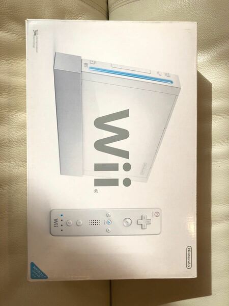 【セット品】Nintendo Wii & Wii Fit