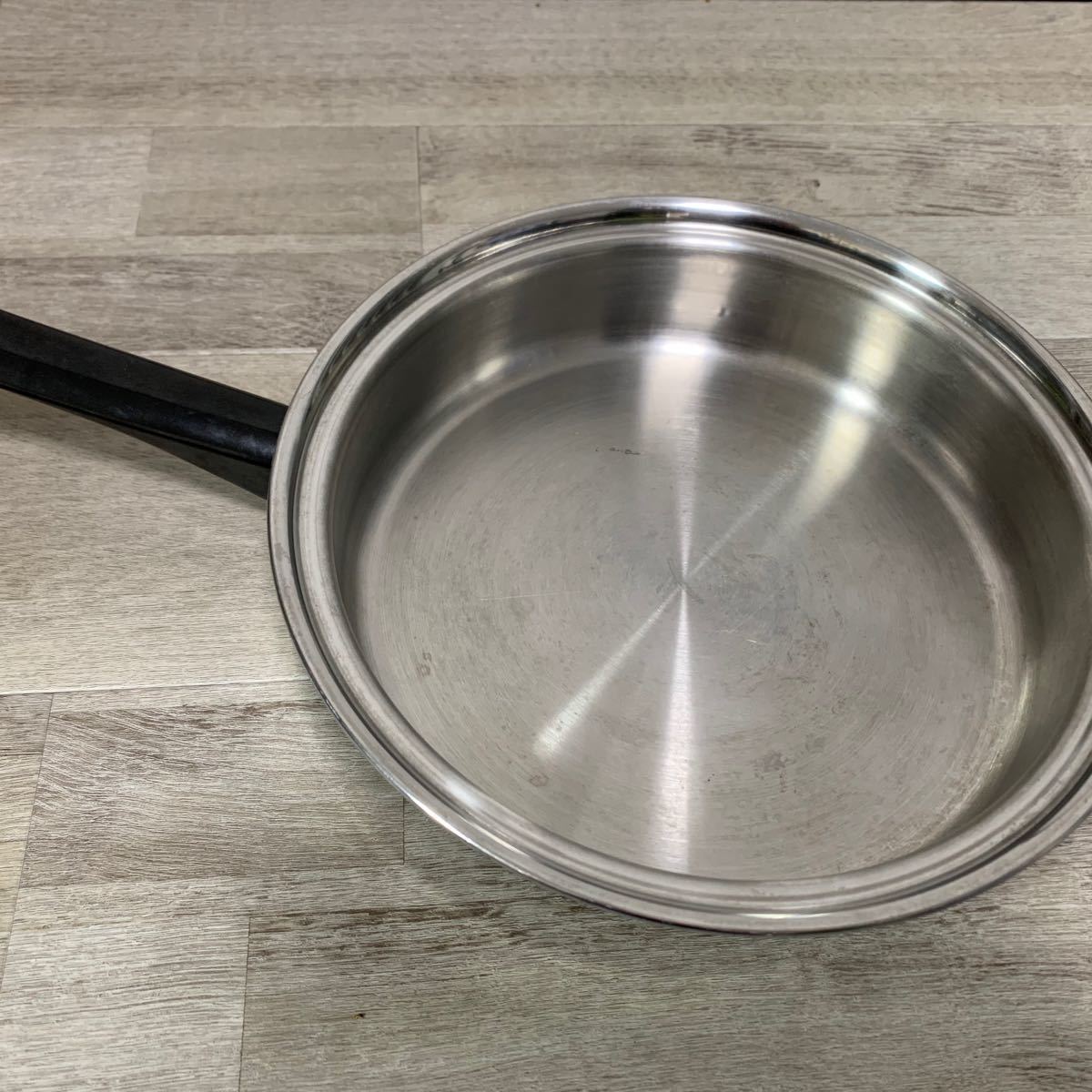 アムウェイ 4Lシチュー鍋 中フライパン 大ソースパン 万能カップ用
