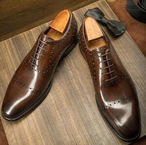 【24.0cm】193-811B新品メンズ 本革 ビジネスシューズ 内羽根 高品質 ブローグシューズ 華やかなスタイル 高級紳士靴