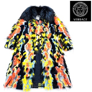 Decisión rápida con la nueva etiqueta VERSACE Versace pico más alto zorro × abrigo de visón ☆ tamaño 38 con bolsa de ropa, Saco, Piel, piel, visón
