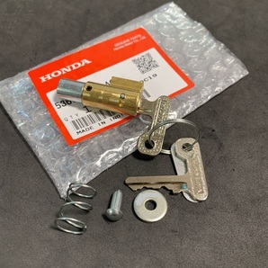 CB450N ハンドル ロック (逆輸入車用) 純正新品 PC14