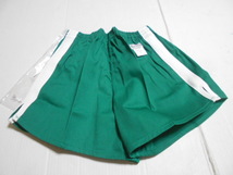 W80（L) 緑×白　短パン　ユニチカ　ショートパンツ　体操着　体操服　昭和レトロ　未使用_画像1