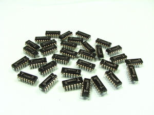  Toshiba. IC[TD62801P]32 piece removal goods 