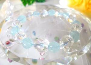 *... marriage * love . flat peace. stone *.* joy * pretty * high quality AAA* aquamarine tongue bru* pretty .... Heart * crystal * *16cm*