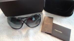 ☆送料無料！☆新品! TOM FORD トムフォード ホイットニーサングラス☆イタリア購入