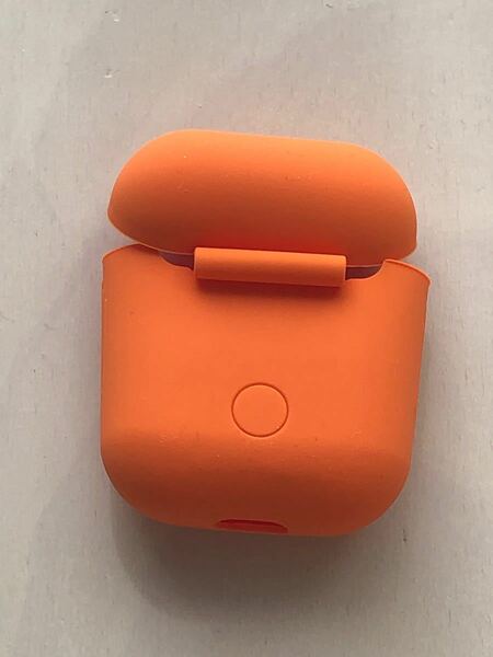 新品未使用 オレンジ AirPods シリコンケース エアーポッド