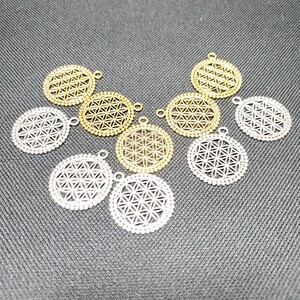 匿名配送 フラワーオブライフ 神聖幾何学 オルゴナイト レジン作品 ハンドメイド アクセサリーパーツ 素材 10枚 セット