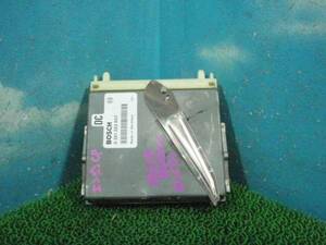 * 9B6254W Volvo 960 engine computer - main ECU 0261203657 280528JJ