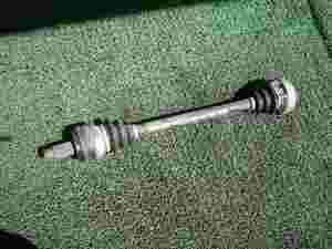 * UE16 BMW 116i E87 rear drive shaft left 330134JJ