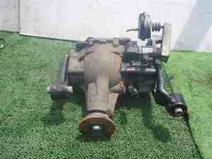 * U62T Mitsubishi Minicab Truck front diff F diff 320442JJ