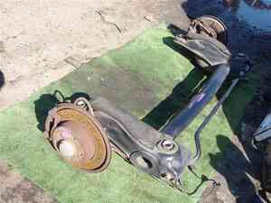 * W168 168133 Mercedes Benz A160 задний балка моста задний axle 320947JJ