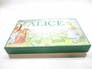【送料無料】AliceinWonderland SAC社ストンレジン　アリスチェス駒　イギリス製　不思議の国のアリス　chess game 中古品