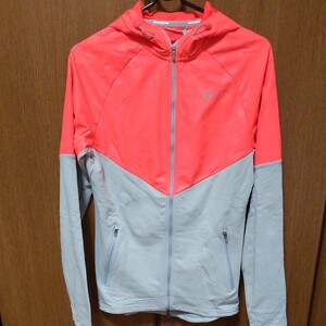NIKE ナイキ ジップアップパーカー