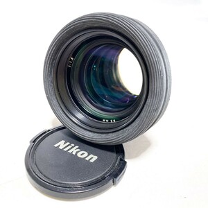 【完動品】Nikon AF NIKKOR 85mm F1.8 D ニコン ニッコール AFレンズ Fマウント 大口径 中望遠単焦点 オートフォーカス 動作確認済み C2061