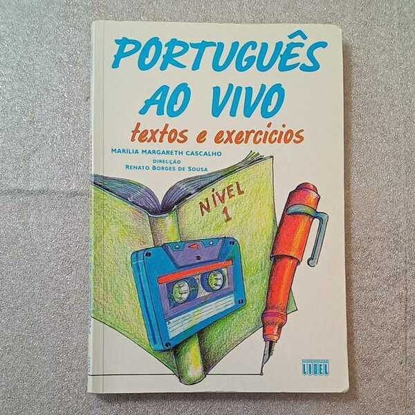 zaa-321♪Portugues Ao Vivo: Nivel 1 - Elementar: Textos E Exercicios ペーパーバック 1995/1/1 ポルトガル語版