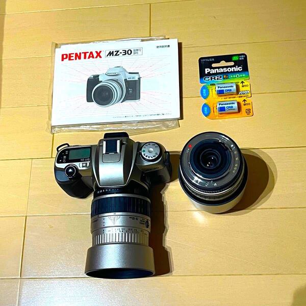 「美品」PENTAX (ペンタックス )MZ30 フイルムカメラ本体遠近レンズ２本セット 完動品