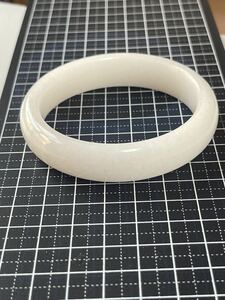  natural stone bangle rice‐flour dumplings bangle weight 288.5ct size 57mm×14.8mm×8.6mm