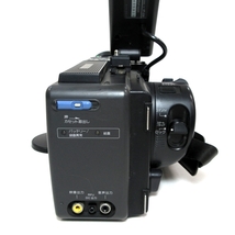 XJ361●ソニー ハンディカム CCD-V50 ハードケース LCH-V50 / 8mm ビデオカメラ / SONY Handycam / ジャンク品_画像4