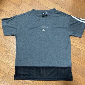 adidas トレーニング ウェア グレー Tシャツ S