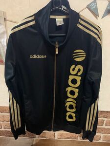 adidasジャージ ゴールドロゴ