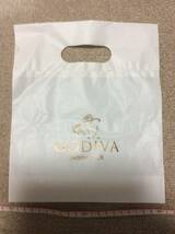 GODIVA 紙袋とレジ袋　セット_画像4