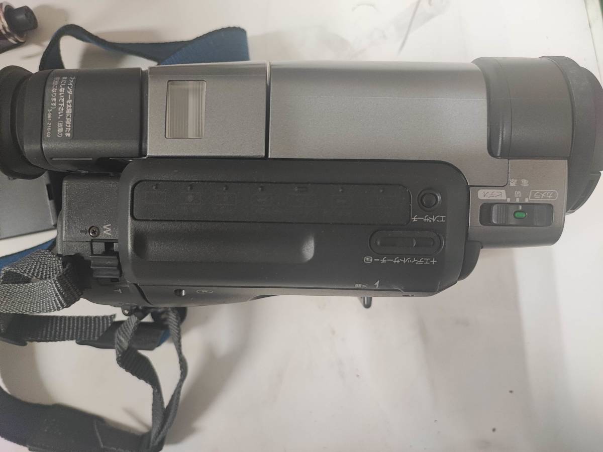 ソニー ビデオ カメラ CCD-TR3000 付属品付き クリーニングテープ