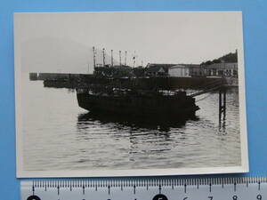 (J43) 写真 古写真 船舶 海上自衛隊 自衛艦 おにゆり 昭和32年8月28日 江田内 護衛艦 軍艦 