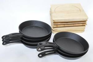  pasta bread wooden plate iron .. thing Mini fry pan iron saucepan control number (615)