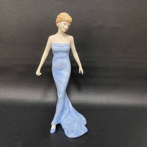 ♪♪ ロイヤルドルトン ダイアナ プリンセスオブウェールズ HN5061 美品 Royal Doulton 約23cm 2K♪♪