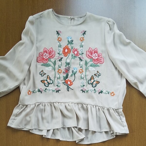 select MOCA ブラウス シャツ 刺繍 花柄 レディース トップス ベージュ