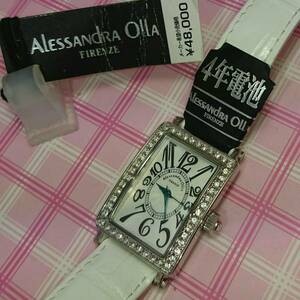 【未使用新品】　ALESSANDRA　OLLA　アレサンドラ　オーラ　腕時計　ホワイト　ベルト　W082