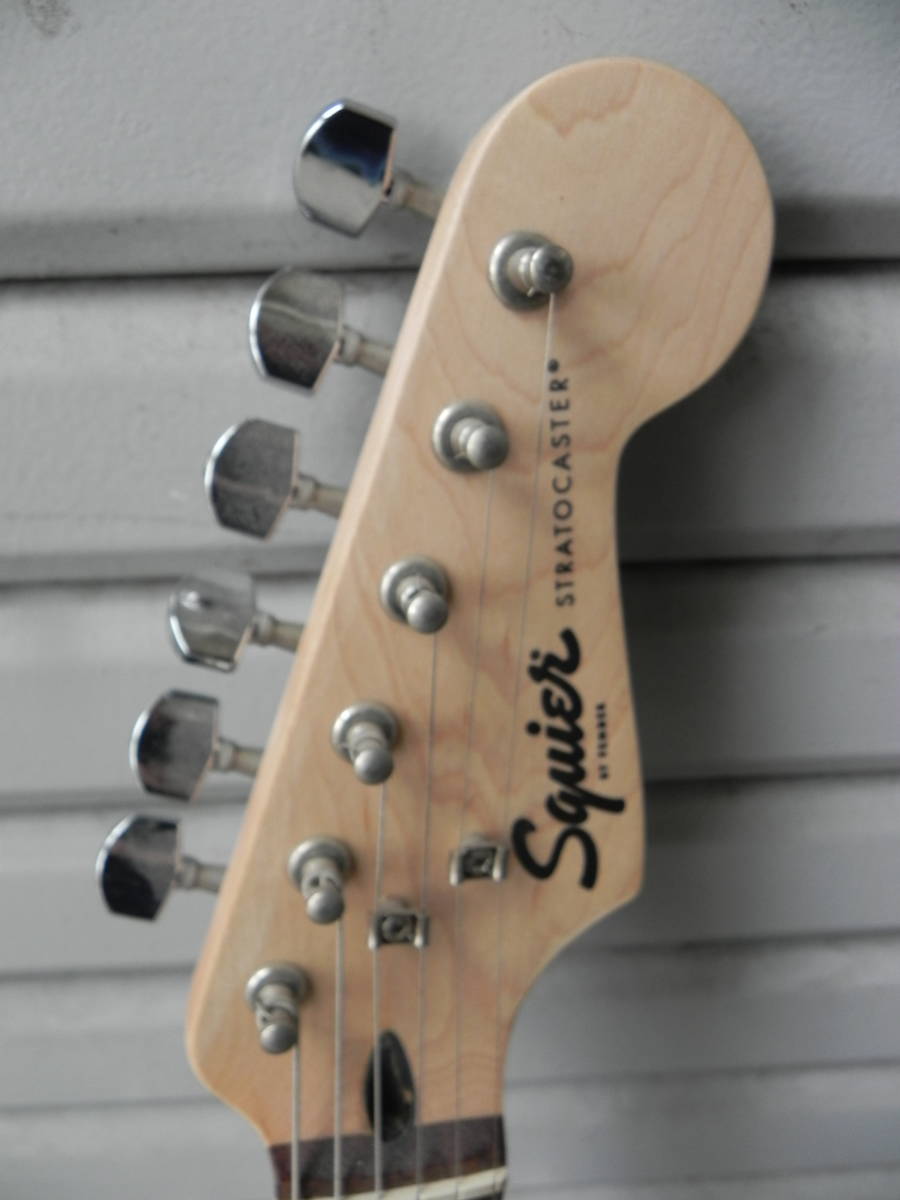 中古 ＊ Fender stratocaster Squier (ICS19216626) ： ソフトケース