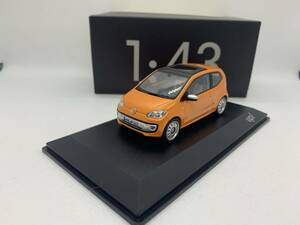 VW特注 1/43 フォルクスワーゲン アップ VW UP！ オレンジ J05-02-401-2