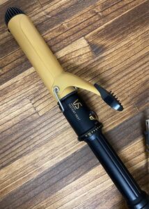 VIDAL SASSOON ヴィダルサスーン へアイロン VSI-3206/NJ